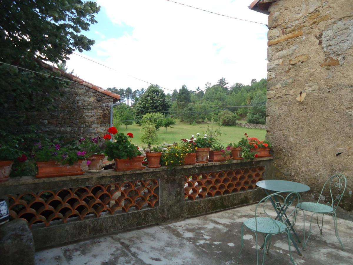 Le Vieux Tilleul Banne Exterior photo